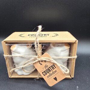 Pig Salt & Pepper Shakers – The Country Collection – NIB